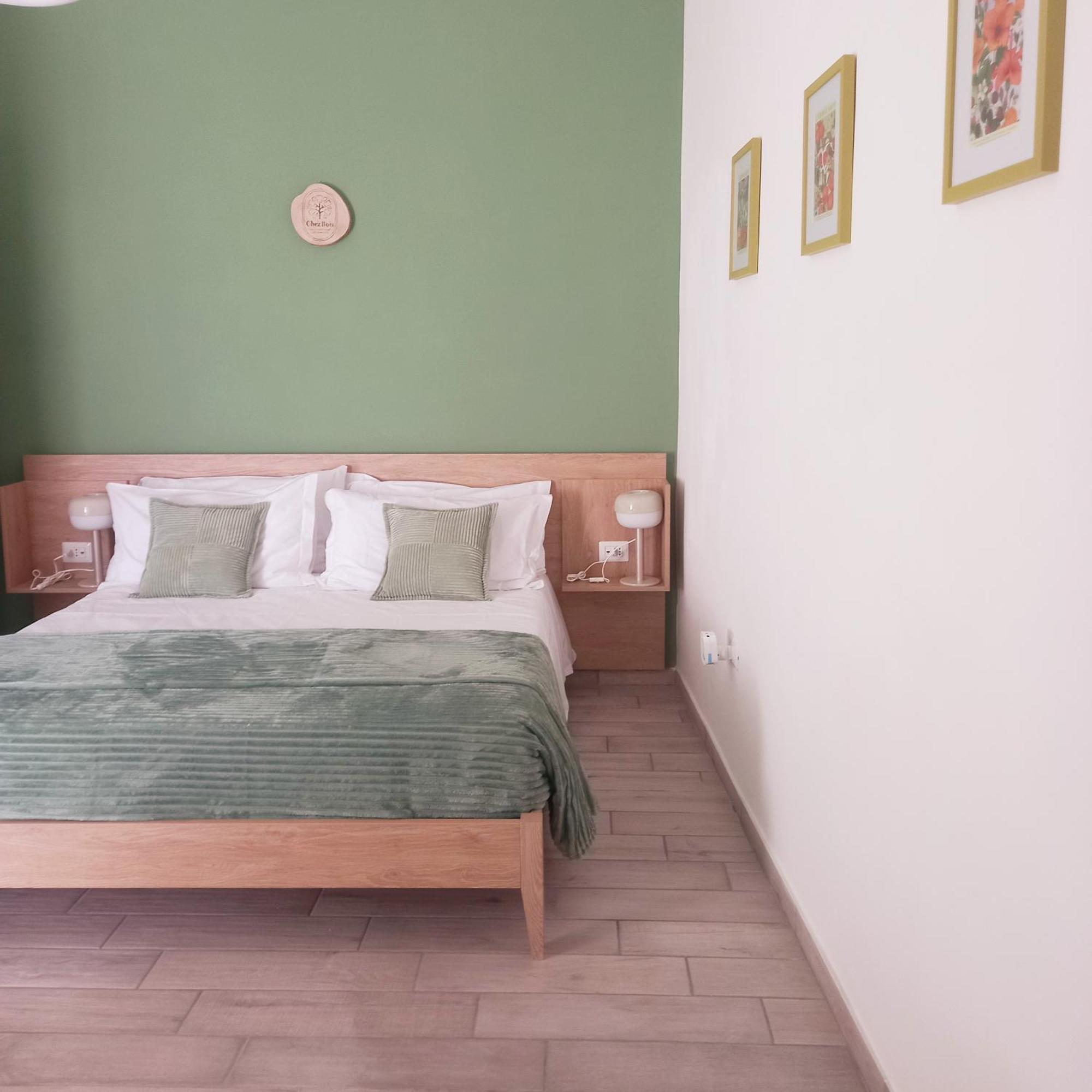נאפולי Chez Bois - Suite Apartment Capodimonte מראה חיצוני תמונה